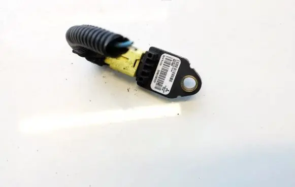 Mitsubishi Outlander Airbag deployment crash/impact sensor 8651a001 39754c