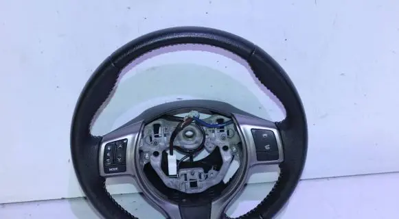 Toyota Yaris Steering wheel