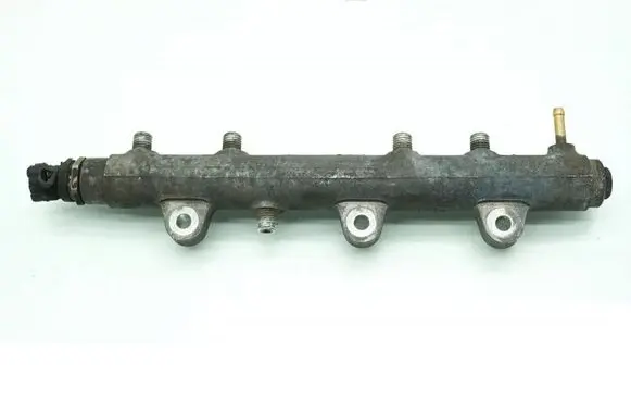 Fuel main line pipe