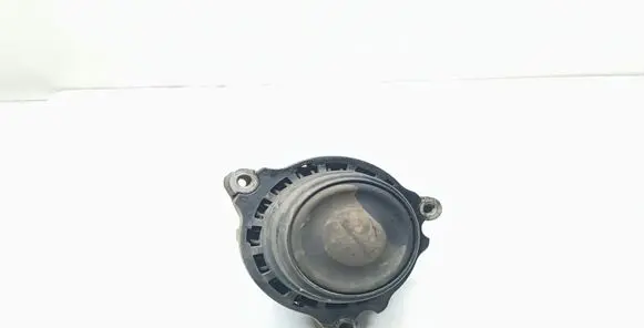 BMW 1 F20 F21 Engine mount bracket 6787657