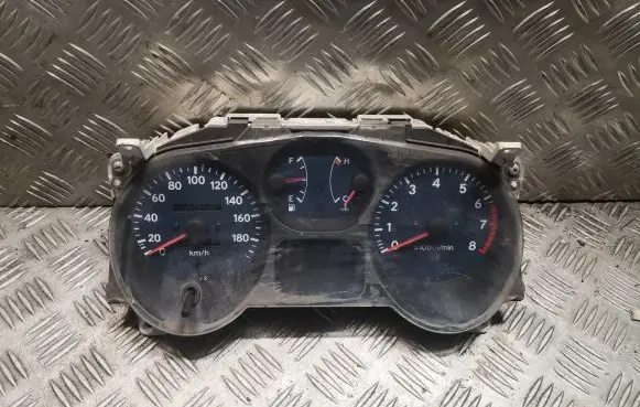 Toyota RAV 4 (XA10) Speedometer (instrument cluster) 8301042120