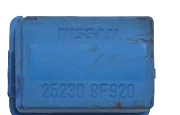 Nissan Qashqai Other relay 252309F920 4RA00781303