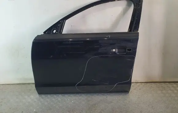 Audi A8 S8 D4 4H Front door