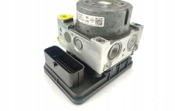 Dacia Dokker Master brake cylinder 476603736R