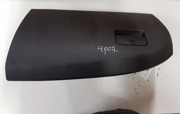 Peugeot 4007 Glove box 8006A022