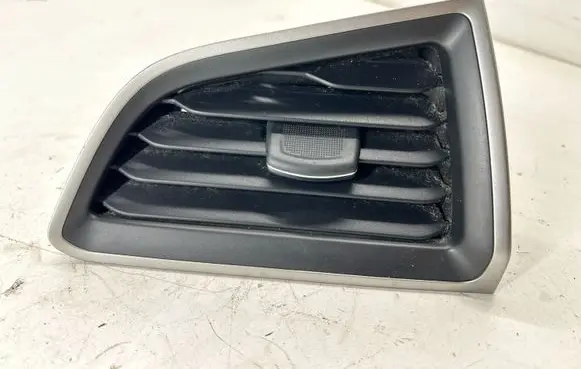 Dashboard side air vent grill/cover trim
