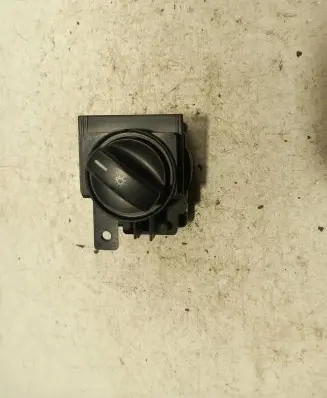 Mercedes-Benz A W169 Light switch 1695452204 32220202 0131330