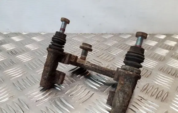 Fiat Ulysse Rear brake pad spring 