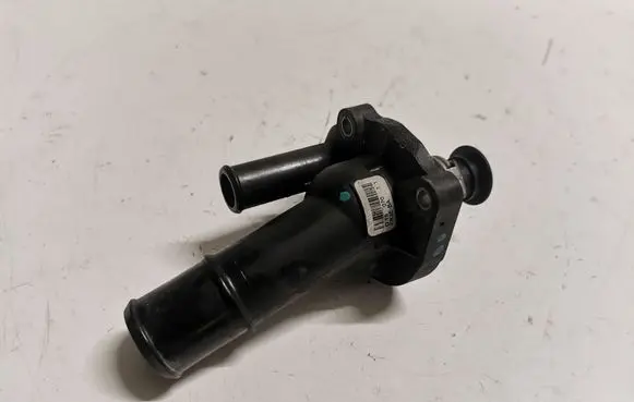 Thermostat/thermostat housing