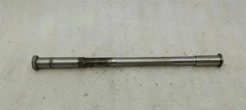 BMW 5 F10 F11 Rubber seal front coupe door window 7725079