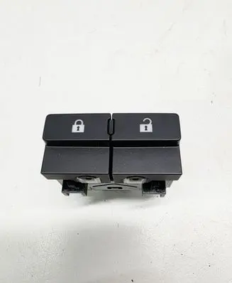 Nissan Qashqai J12 Central locking switch button 252106RA0A