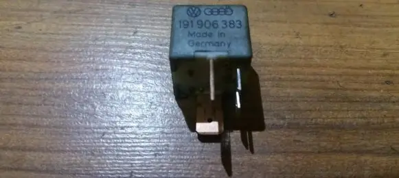Volkswagen Golf II Other relay 191906383 899502