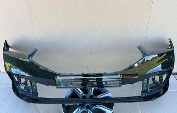 Seat Leon IV Front bumper 5FA807221 2150201