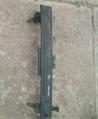 Skoda Octavia Mk2 (1Z) Radiator support slam panel
