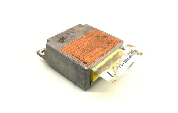 Nissan X-Trail T30 Airbag control unit/module 988208H405