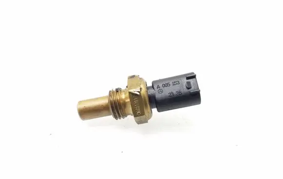 Mercedes-Benz C W205 Coolant temperature sensor A0051532328