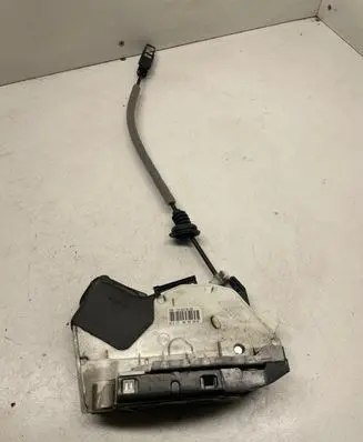 Volkswagen Polo V 6R Front door lock 5K1837016B 6R0837350