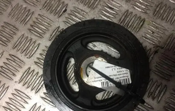 Peugeot 407 Crankshaft pulley 9654961080