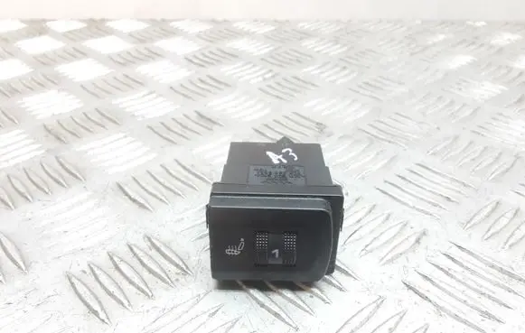 Audi A3 S3 8L Seat heating switch 8L0963564A