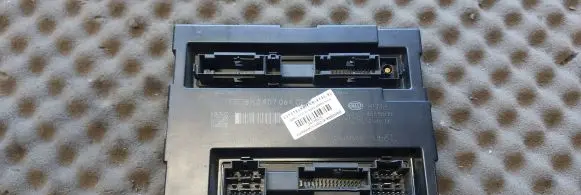 Audi A4 S4 B8 8K Comfort/convenience module 8K0907064CP