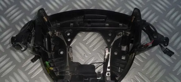Jaguar XF X250 Steering wheel trim 8X23CCAMS