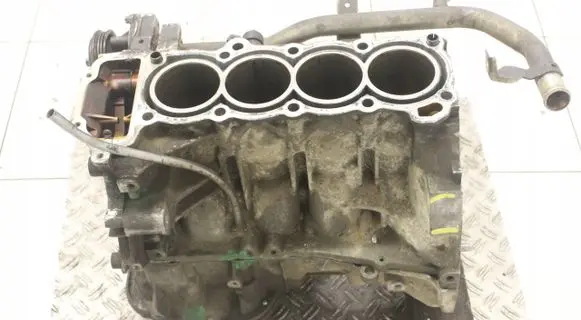 Nissan Micra Engine block CR14