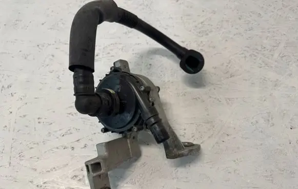 Hyundai Ioniq 5 Electric auxiliary coolant/water pump 369100E500 221229S2B1