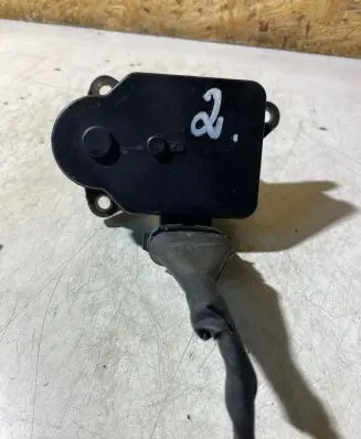 KIA Sportage Intake manifold valve actuator/motor 2838127400