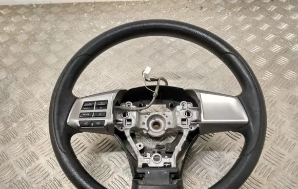 Subaru Forester SH Steering wheel GS12005530 GS13113260
