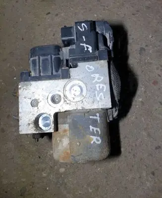 Subaru Forester SF ABS Pump 27531FC010 11000040690