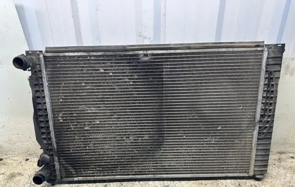 Volkswagen PASSAT B5 Coolant radiator
