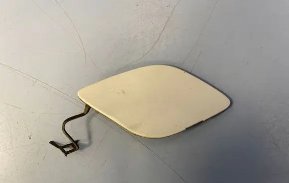 Opel Mokka X Front tow hook cap/cover 42353741