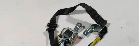 Ford F350 Front seatbelt HC3B-26612D65-AD 18JUL2017 D133D9647