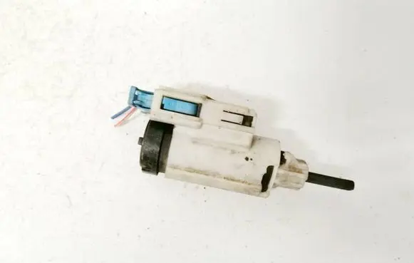 Audi A4 S4 B7 8E 8H Brake pedal sensor switch 8e0927189b 19322005