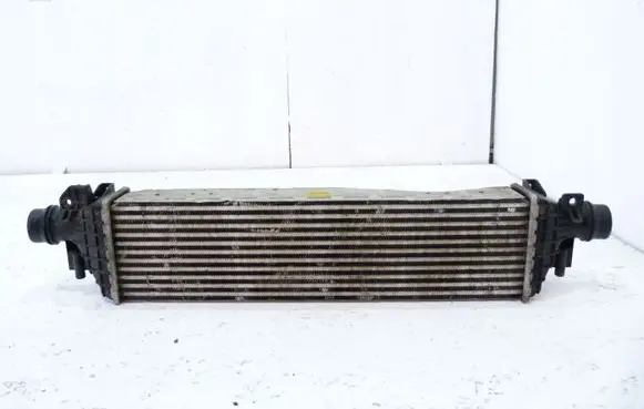 Opel Mokka Intercooler radiator 95081734