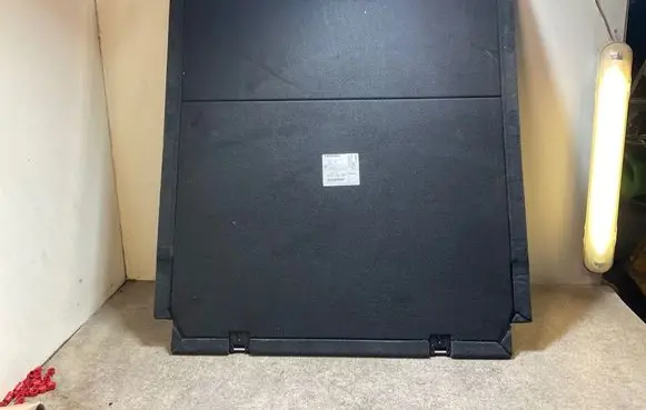 Trunk/boot floor carpet liner
