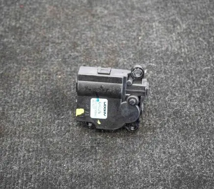 Hyundai i30 Air flap motor/actuator D332ATBAA02