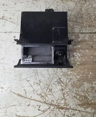 Audi A6 S6 C5 4B Car ashtray 4B0857951F