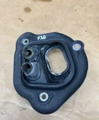 BMW 4 F36 Gran coupe Other engine bay part 9207093 14424610