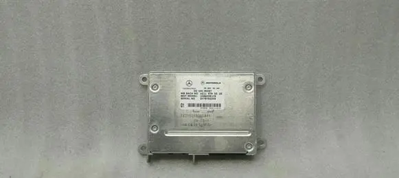 Mercedes-Benz E W211 Bluetooth control unit module A2118705526