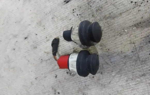 Volkswagen Sharan Front door sensor coupe 6R0947563