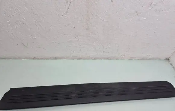 Dodge Grand Caravan Rear sill trim cover 0ZR35DX9AF