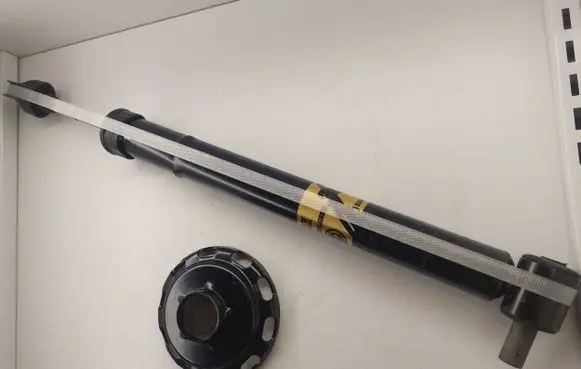Audi A4 S4 B5 8D Rear shock absorber/damper 343271