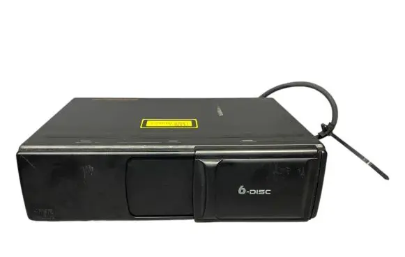 Audi A8 S8 D2 4D CD/DVD changer 4D0035111A