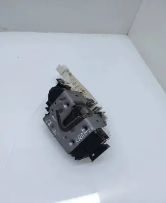 Volkswagen Crafter Front door lock A9067201735