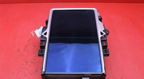 Tesla Model S Radio/CD/DVD/GPS head unit 1004777-00-L