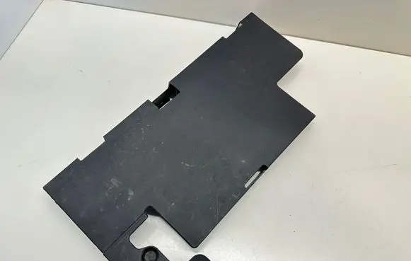 Audi A4 S4 B8 8K Battery box tray cover/lid 8K0915429G