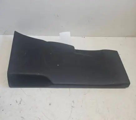 Audi Q7 4L (B) pillar trim (bottom) 