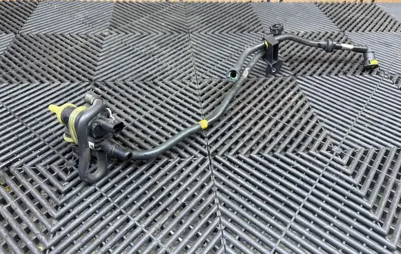 Alfa Romeo Stelvio Other devices 05281451AA