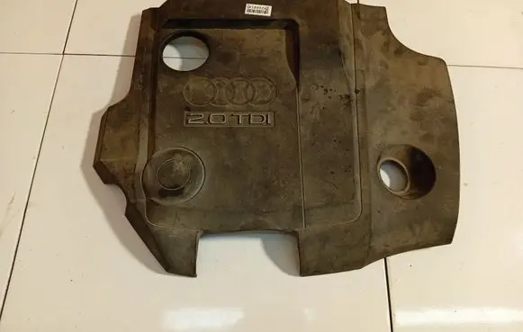 Engine cover (trim)